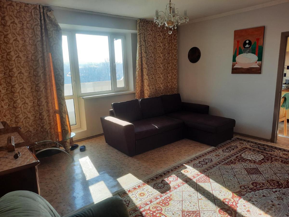 Apartment Shevchenko Panfilova Almaty Exterior foto
